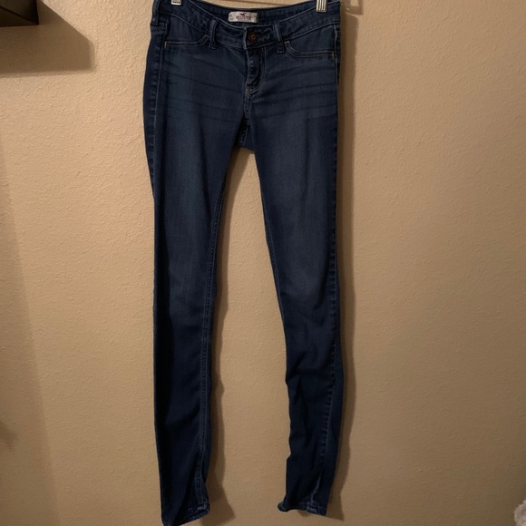Hollister skinny jeans - Picture 3 of 8